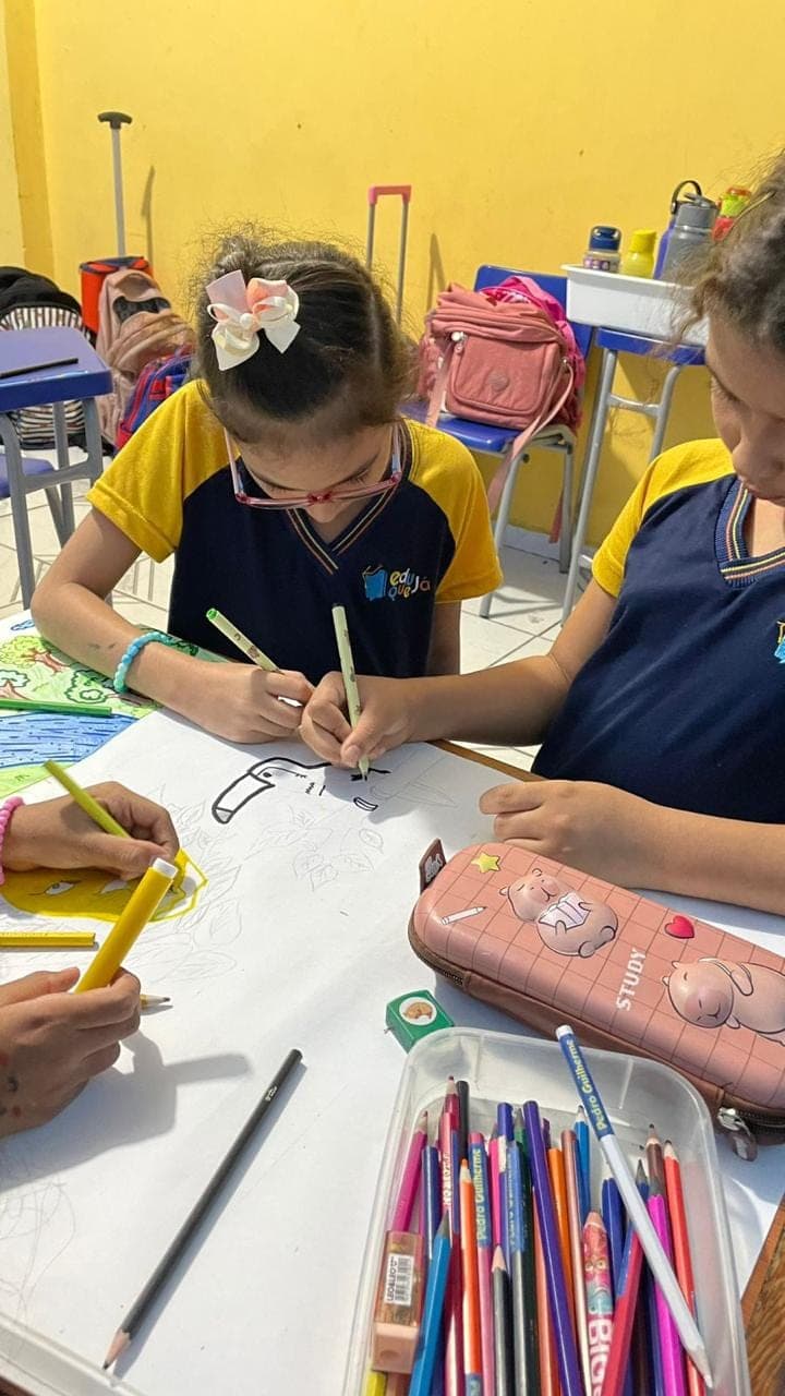 Alunos do 3º Ano do Ensino Fundamental em atividades pedagógicas na Eduque Já (foto 3)