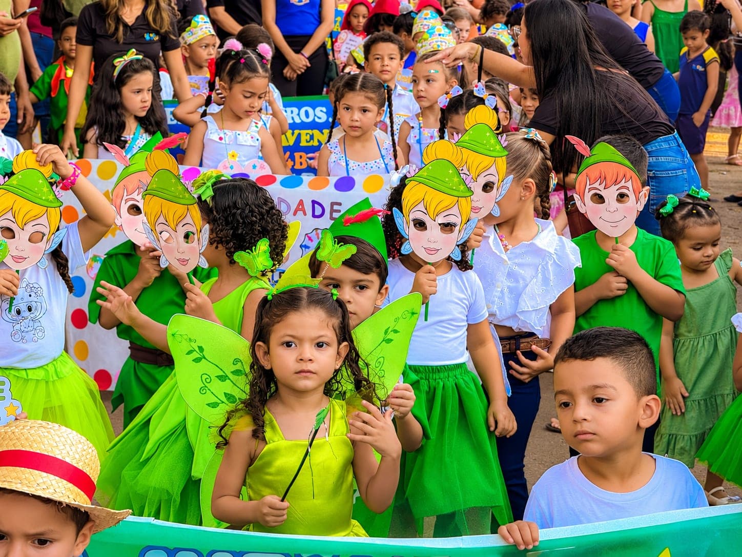 Alunos da Eduque Já no desfile cívico (foto 4)