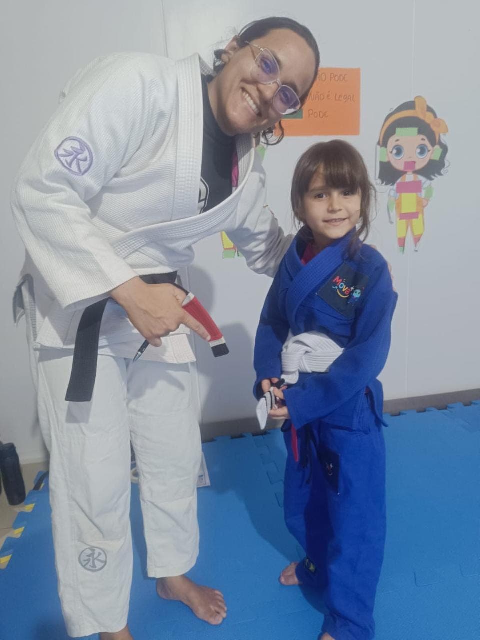 Alunas e alunos da Eduque Já em aula de Jiu-Jitsu (foto 3)