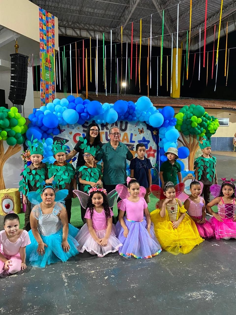 Apresentação do Sarau Cultural da Eduque Já (foto 1)
